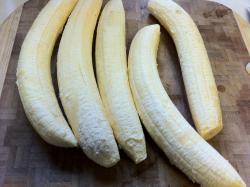 Peeled-plantains.jpg